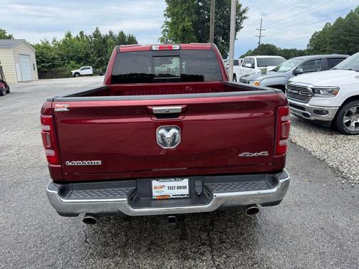 Delmonico Red Pearlcoat 2019 RAM 1500 Laramie