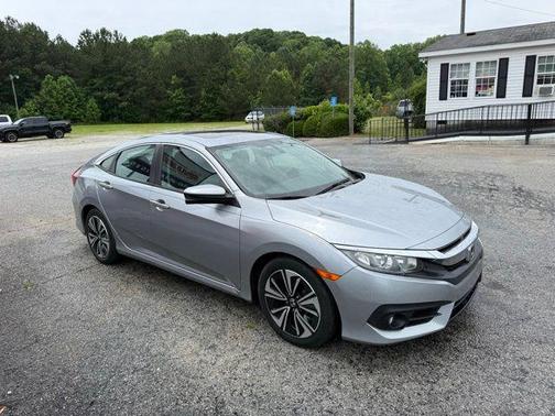 Lunar Silver Metallic 2017 Honda Civic EX-L