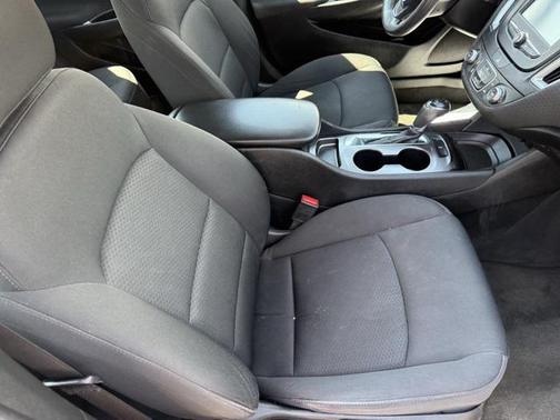 2018 Chevrolet Malibu 1LS
