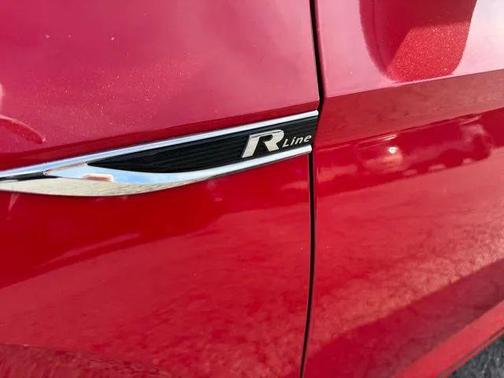 2019 Volkswagen Jetta 1.4T R-Line