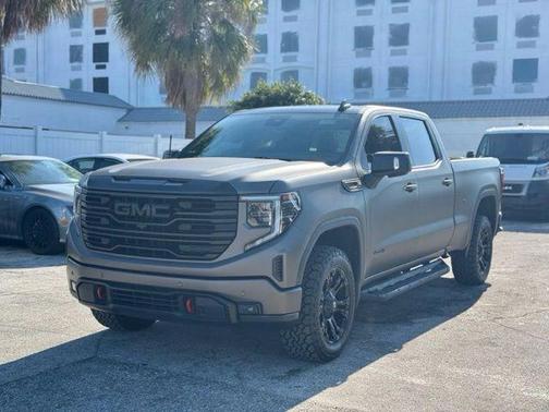 2022 GMC Sierra 1500 AT4
