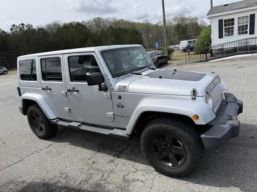 2012 Jeep Wrangler Unlimited Sahara