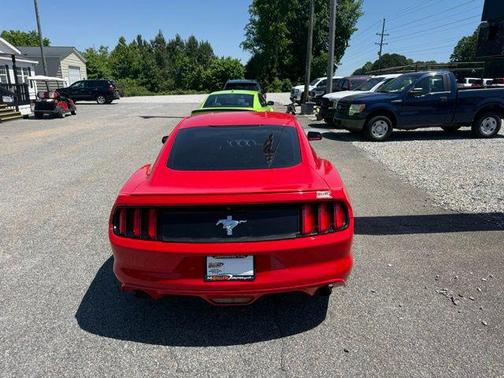 Race Red 2016 Ford Mustang V6