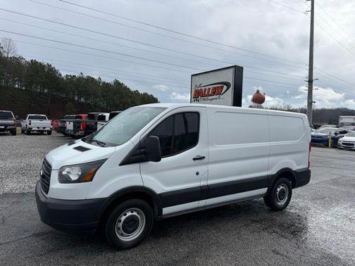 Oxford White 2019 Ford Transit-150 Base