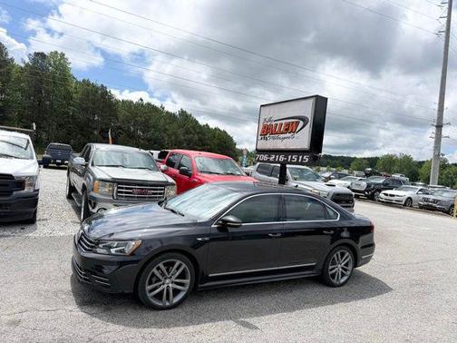 Reflex Silver Metallic 2017 Volkswagen Passat 1.8T R-Line w/Comfort