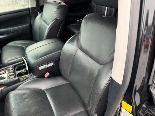 2011 Lexus LX 570 Base