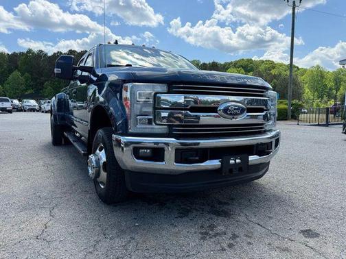 Blue Jeans Metallic 2019 Ford F-350 Lariat