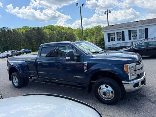 Blue Jeans Metallic 2019 Ford F-350 Lariat