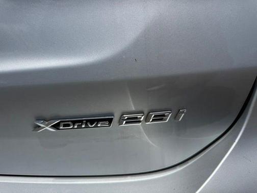Glacier Silver Metallic 2018 BMW X1 xDrive28i