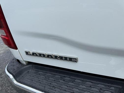 2022 RAM 2500 Laramie Crew Cab 4x4 6'4' Box