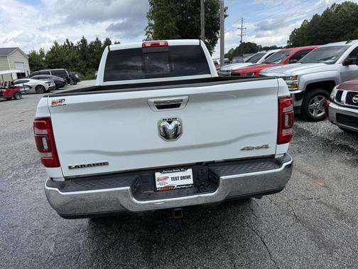 2022 RAM 2500 Laramie Crew Cab 4x4 6'4' Box