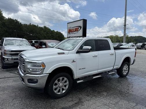 2022 RAM 2500 Laramie Crew Cab 4x4 6'4' Box