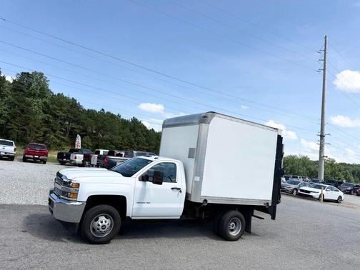 Summit White 2019 Chevrolet Silverado 3500 WT