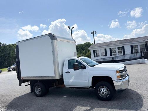 Summit White 2019 Chevrolet Silverado 3500 WT