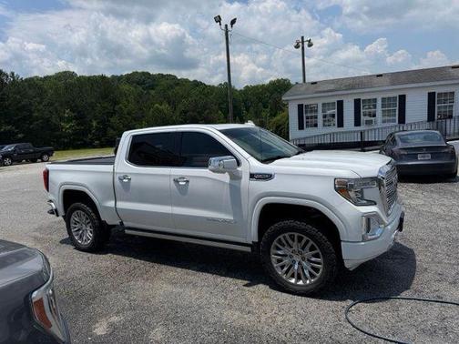 White Frost Tricoat 2019 GMC Sierra 1500 Denali