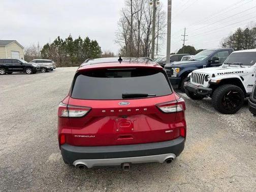 2020 Ford Escape Titanium