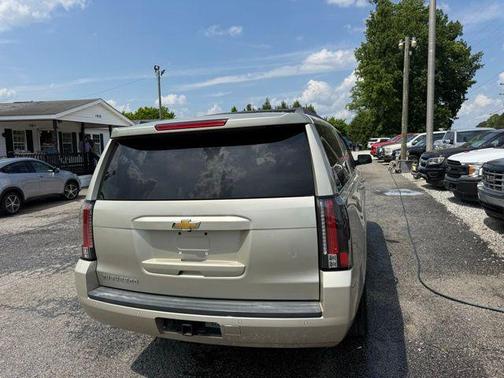 Champagne Silver Metallic 2015 Chevrolet Suburban 1500 LT