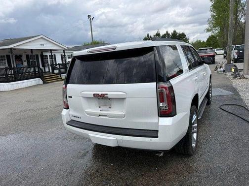 White Frost Tricoat 2017 GMC Yukon SLT