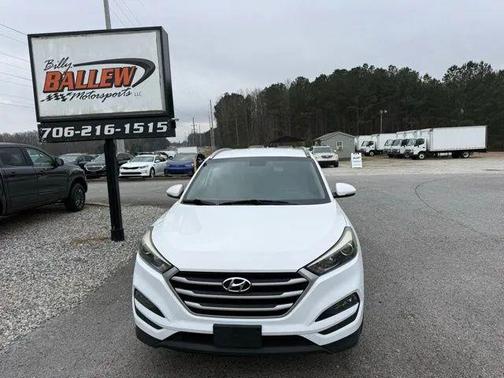2017 Hyundai TUCSON SE Plus