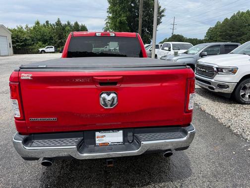 Flame Red Clearcoat 2022 RAM 1500 Big Horn/Lone Star