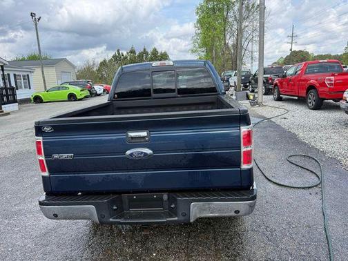 Blue 2014 Ford F-150 XLT
