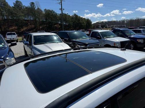 Oxford White 2016 Ford Escape SE