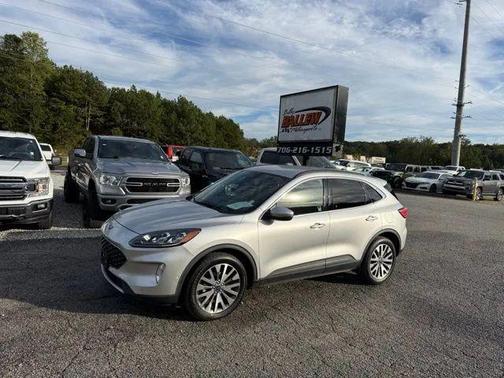 2020 Ford Escape Titanium