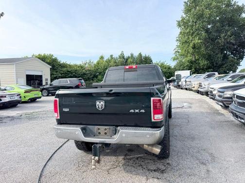 Black Forest Green Pearlcoat 2016 RAM 2500 Laramie