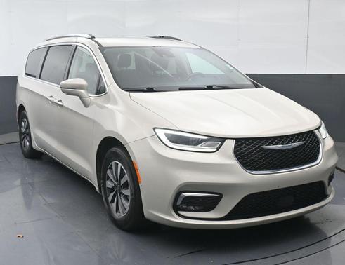 2021 Chrysler Pacifica Hybrid Touring L