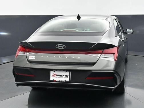 Amazon Gray 2025 Hyundai ELANTRA SEL