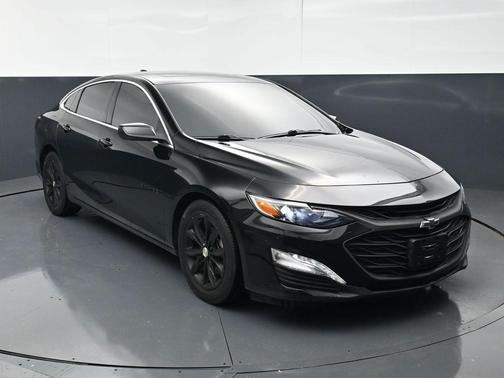 Mosaic Black Metallic 2019 Chevrolet Malibu LT
