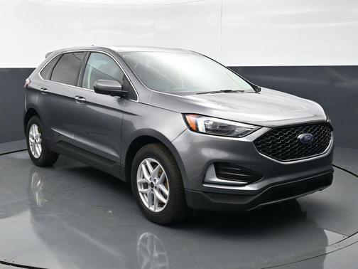Gray Metallic 2024 Ford Edge SEL