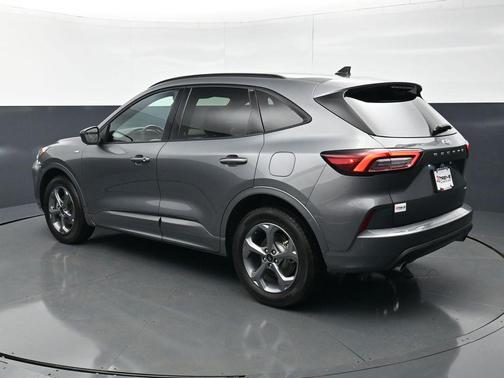 Gray Metallic 2023 Ford Escape ST-Line