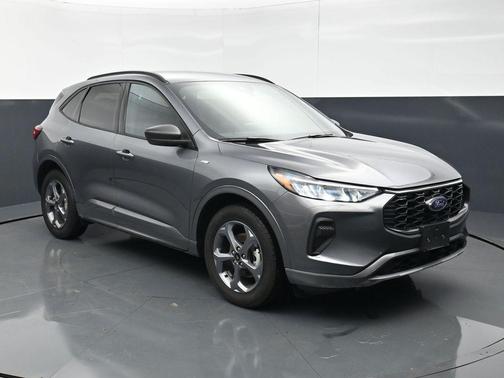 Gray Metallic 2023 Ford Escape ST-Line