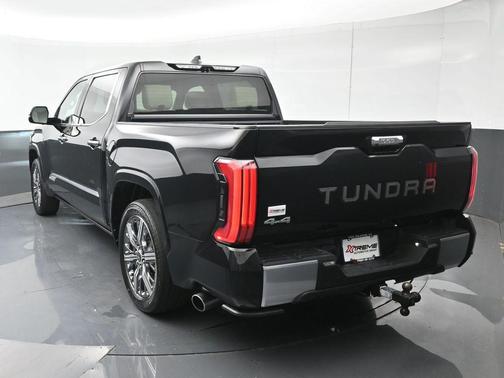 2023 Toyota Tundra Hybrid Capstone