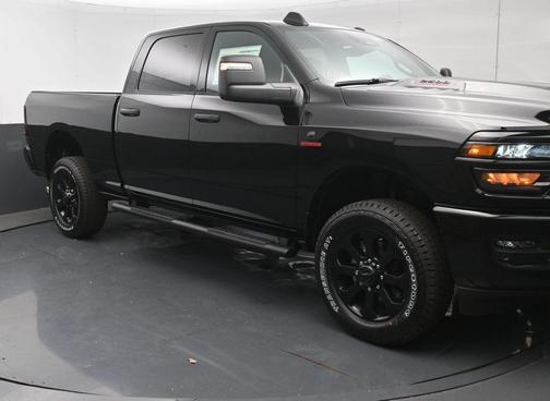 Diamond Black Crystal Pearlcoat 2026 RAM 2500 Black Express Crew Cab 4x4 6'4' Box