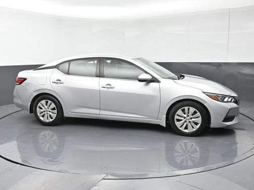 2022 Nissan Sentra S