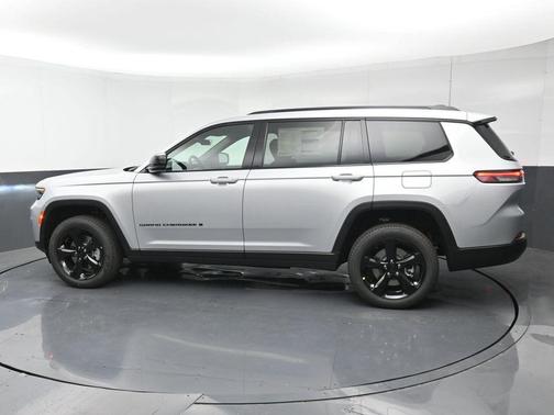 Silver Zynith 2025 Jeep Grand Cherokee L Limited