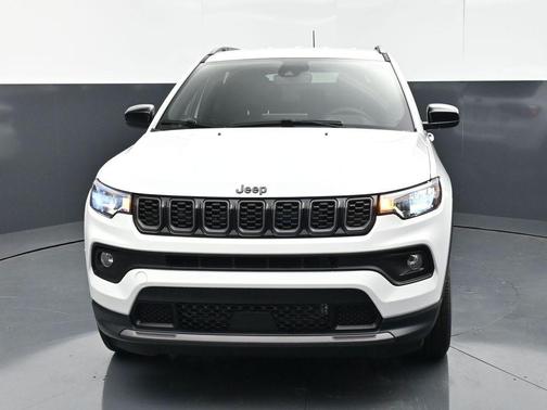 Bright White Clearcoat 2026 Jeep Compass Sport