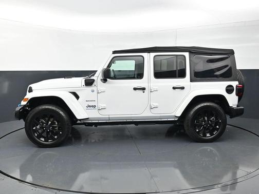 Bright White Clearcoat 2024 Jeep Wrangler 4xe Sahara