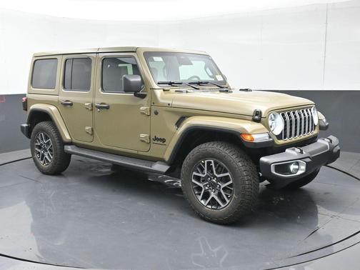 2026 Jeep Wrangler 4-Door Sahara 4x4