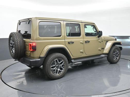 2026 Jeep Wrangler 4-Door Sahara 4x4