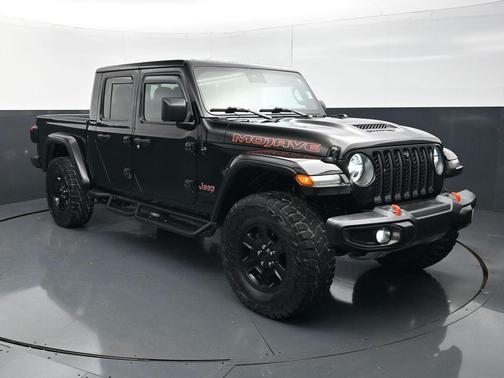 Black Clearcoat 2021 Jeep Gladiator Mojave 4x4