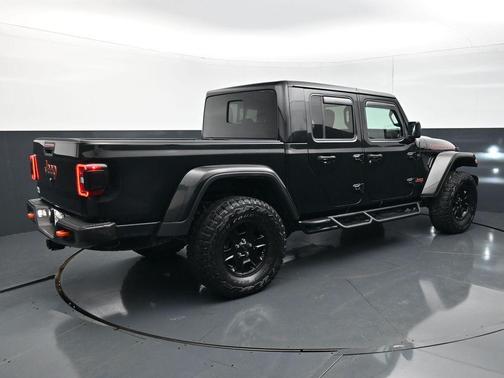 Black Clearcoat 2021 Jeep Gladiator Mojave 4x4