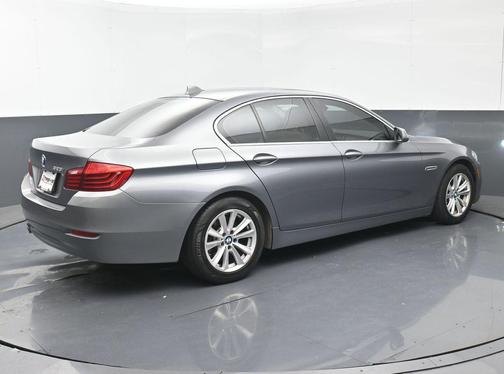 2015 BMW 528 528i