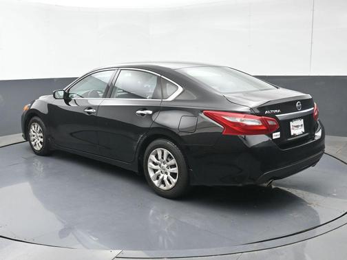 Super Black Clearcoat 2018 Nissan Altima 2.5 S