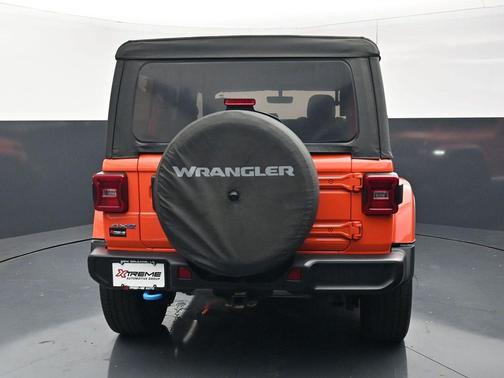 Punkn Metallic Clearcoat 2023 Jeep Wrangler 4xe Sahara