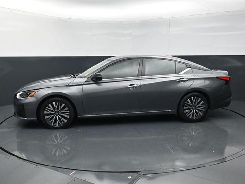 Gun Metallic 2024 Nissan Altima 2.5 SV
