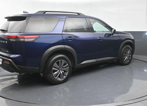 Deep Ocean Blue Pearl 2024 Nissan Pathfinder SV FWD