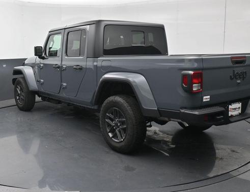2026 Jeep Gladiator Sport S